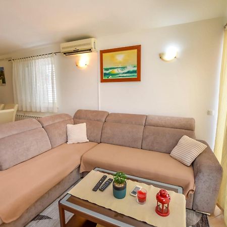 Apartments Jasna Primošten Extérieur photo
